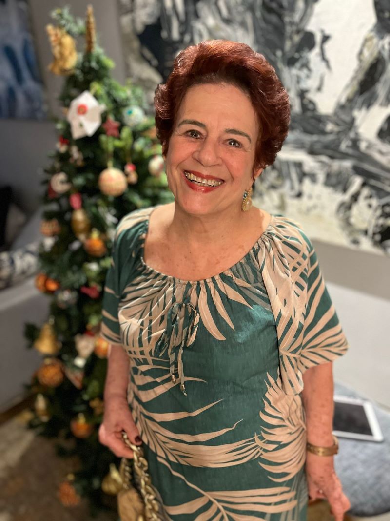 Foto da lulude sorrindo